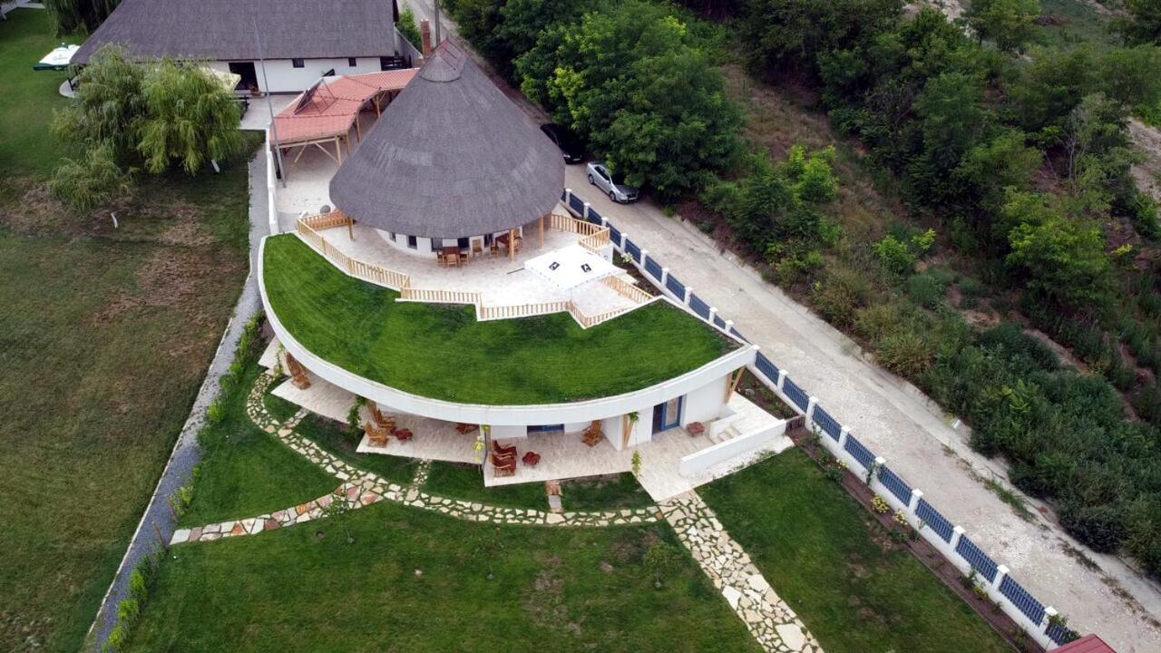 Pensiunea Nest Dunavatu de Jos Exterior photo